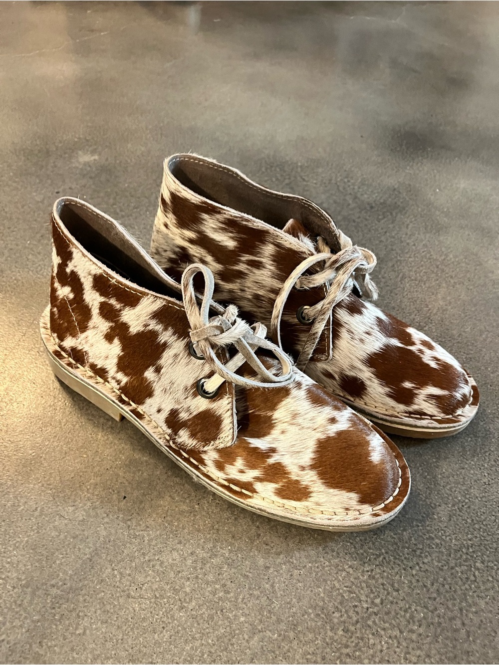 Uwezo Women's Cowhide Desert Boots Size 9.5 Excellent Condition